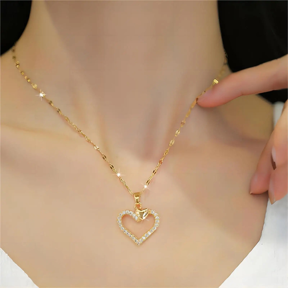 Zirconia Heart Necklace