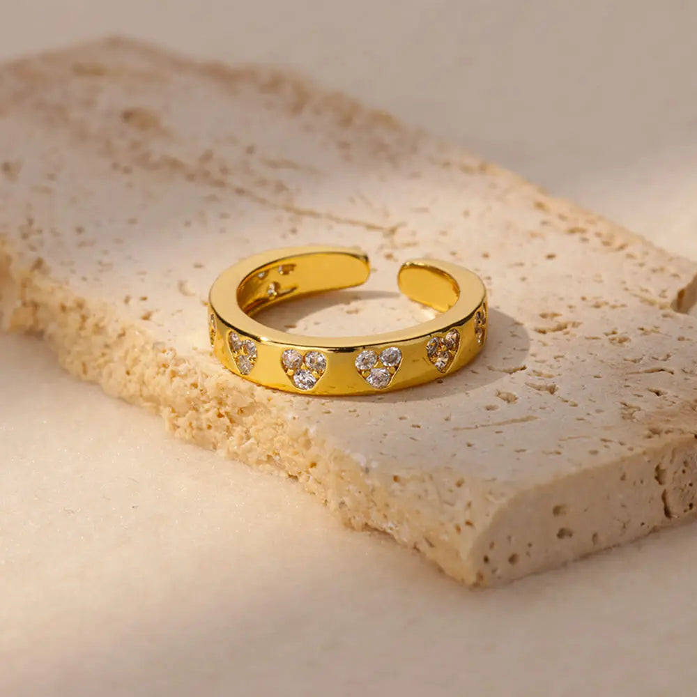 Zircon Geometric Rings