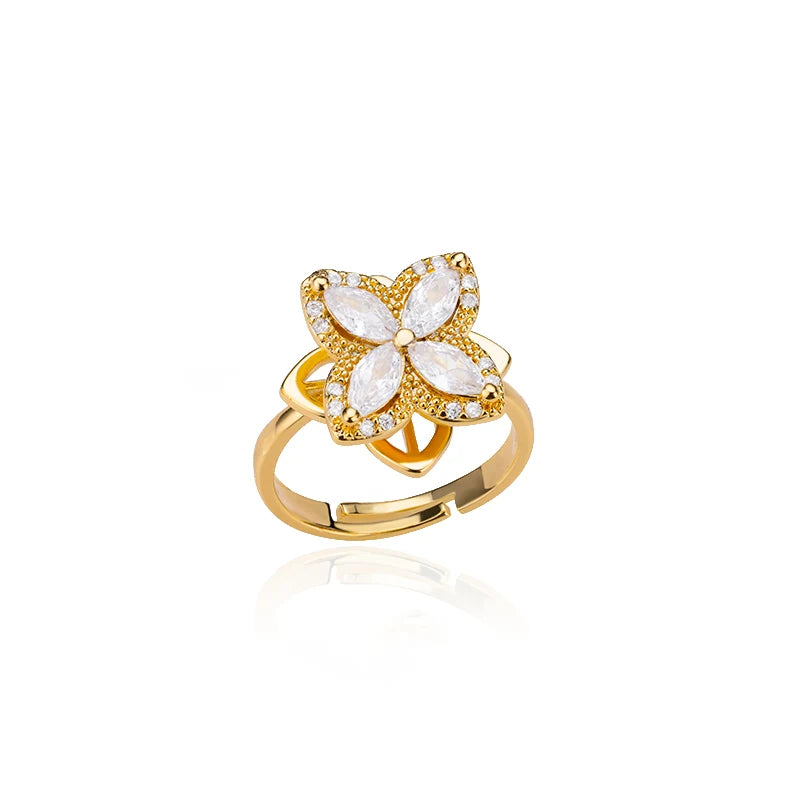 Four Heart Leaf Clover Ring