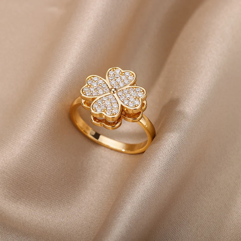 Four Heart Leaf Clover Ring