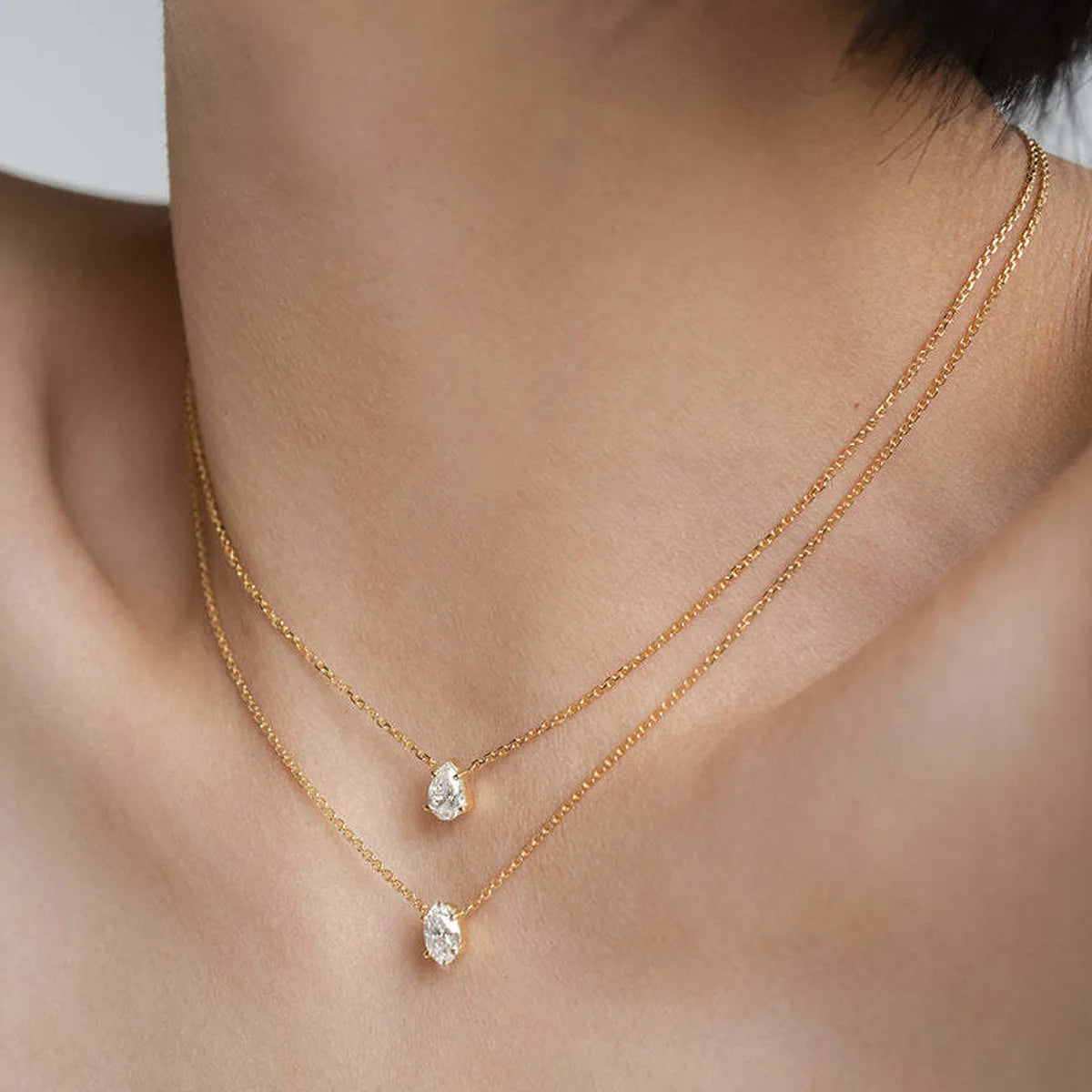 Multilayer Shiny Chain Choker